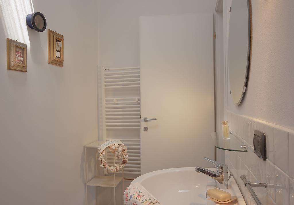 Maestrale 2 Apartment Marina di Pietrasanta Bilik gambar