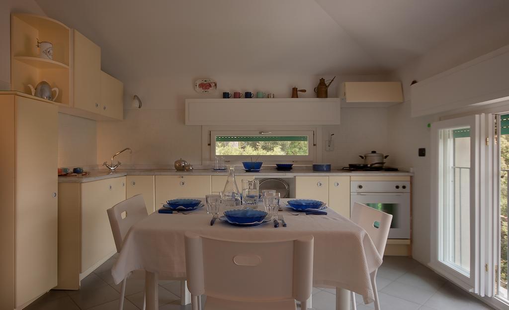 Maestrale 2 Apartment Marina di Pietrasanta Bilik gambar