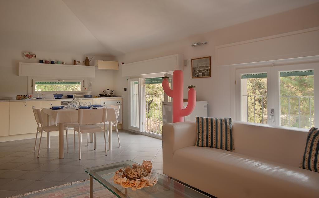 Maestrale 2 Apartment Marina di Pietrasanta Bilik gambar